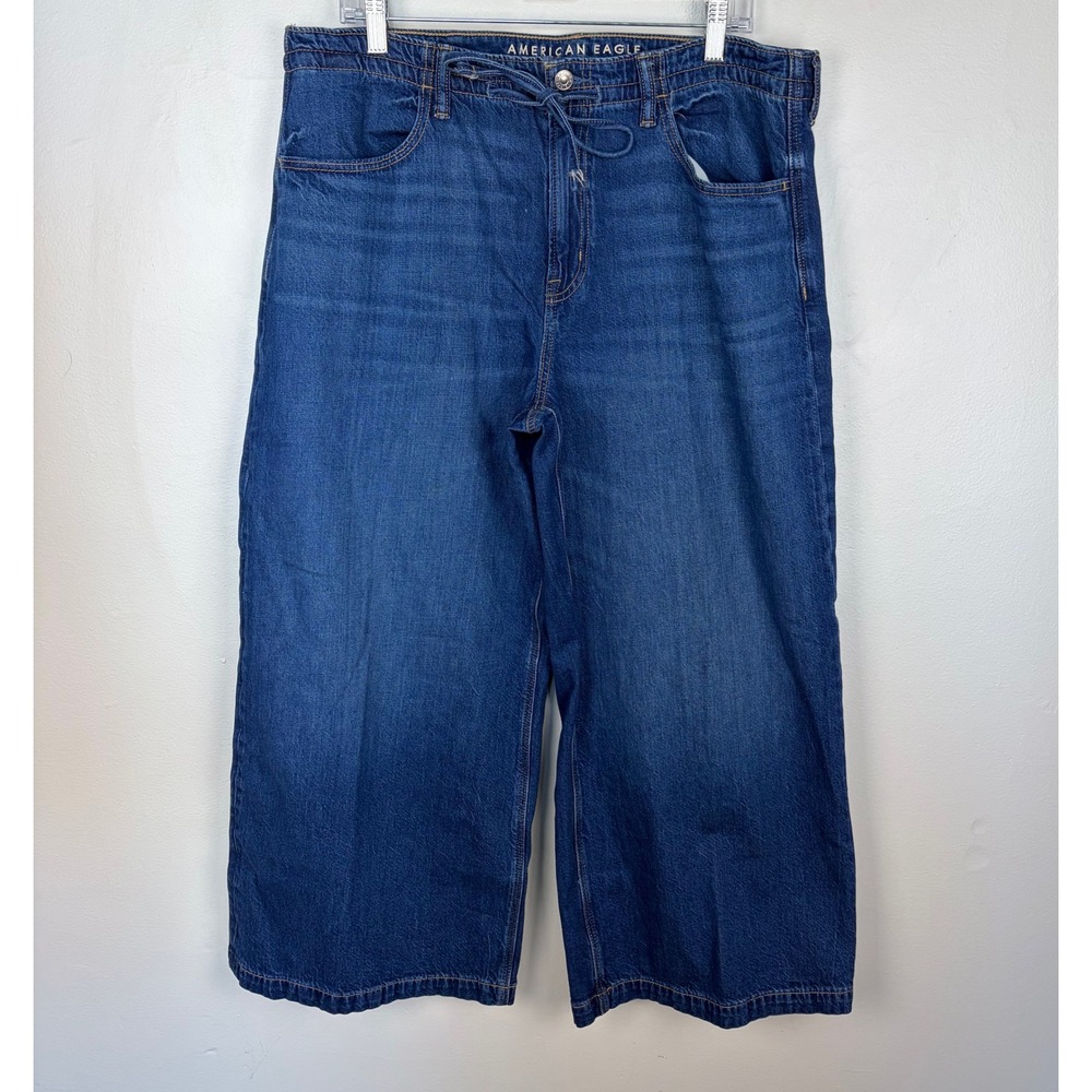 American Eagle Dreamy Drape Strigid Low-Rise Wide-Leg Jean Dark Size 12 X-Short - Picture 3 of 11